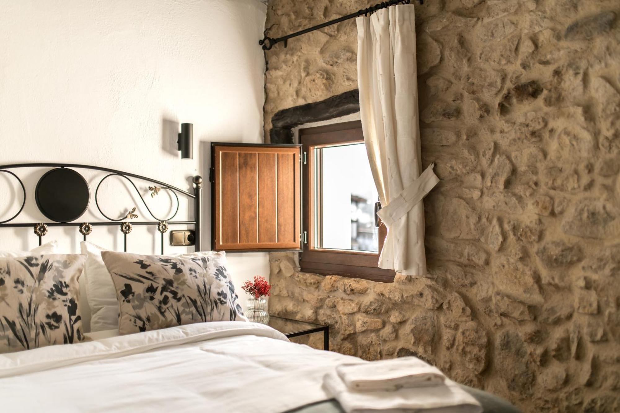 Apartamentos Rurales Los Olivos En กันเดลาริโอ ภายนอก รูปภาพ